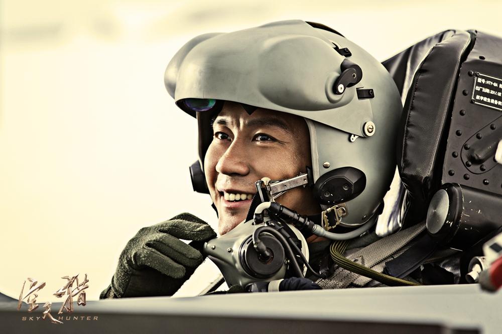 空天猎李晨挑战教官,空天猎李晨演的电影