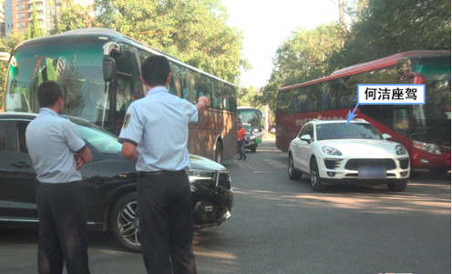 同样都是违反交规，为什么何洁就能得到原谅，而baby就获得批评？