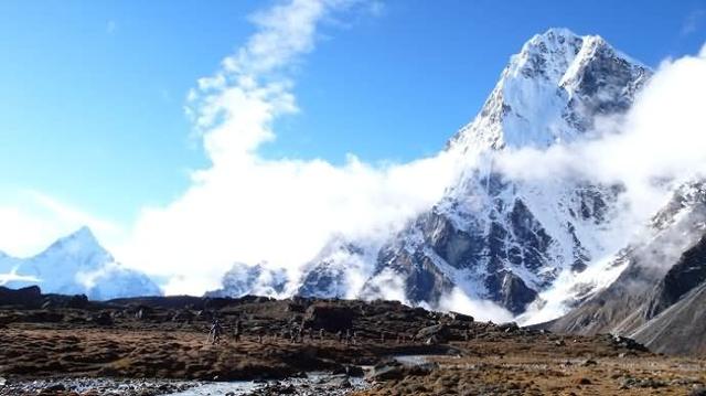 珠穆朗玛峰海拔相当于多少层楼,珠穆朗玛峰看日照金山海拔多少
