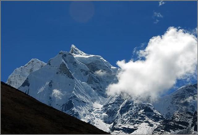 珠穆朗玛峰海拔相当于多少层楼,珠穆朗玛峰看日照金山海拔多少