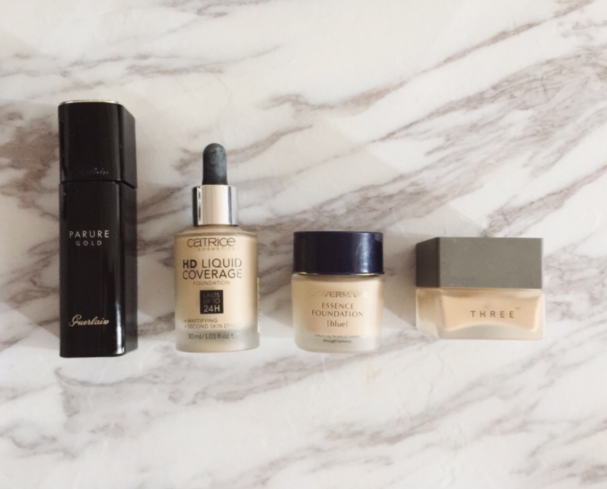 皮肤油敏感有痘粗糙能用哪款粉底,混油痘皮的十款底妆合集