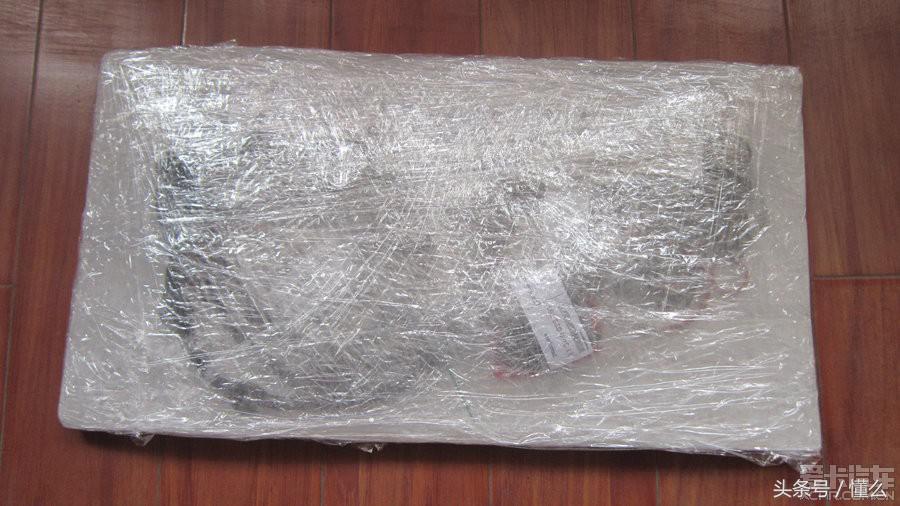 宝马320I大修发动机解决严重烧机油、冒蓝烟、尾气发臭问题