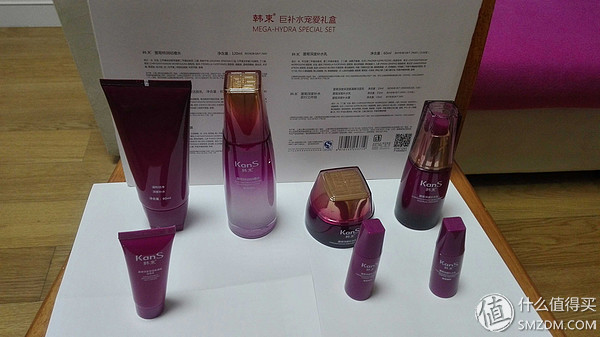 韩束补水保湿四件套,韩束红石榴宠爱礼盒