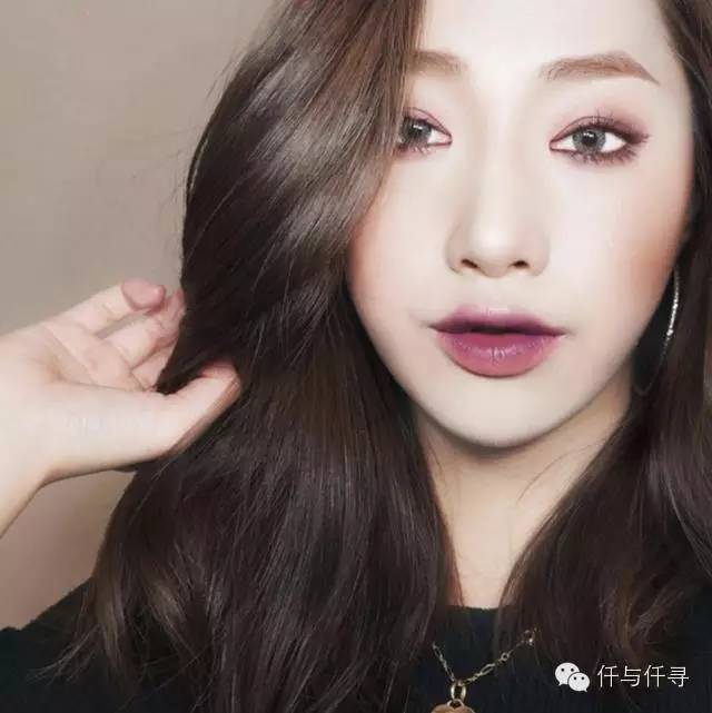 美妆厚嘴唇女博主,美妆博主嘴唇很厚的女生