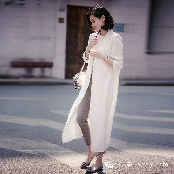 春天女士风衣简单大气,薄款风衣女运动