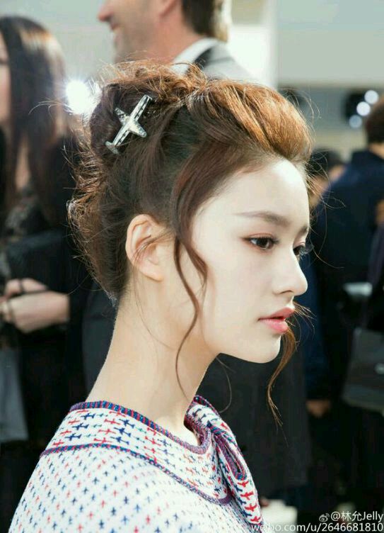 娱乐圈90后小花你更看好谁（二）