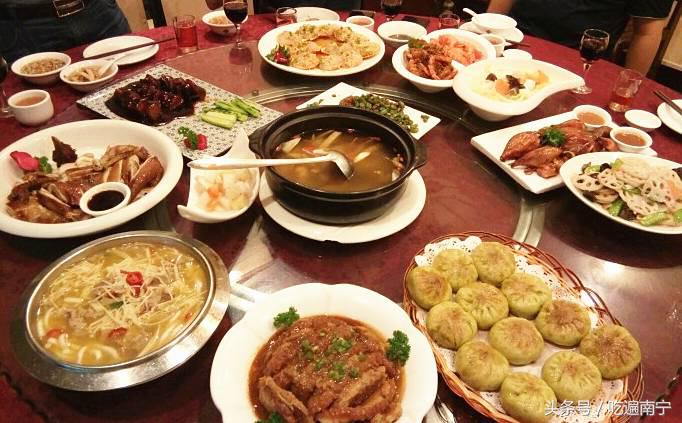 南宁适合宴请25人包厢的实惠餐厅,南宁大包厢餐厅