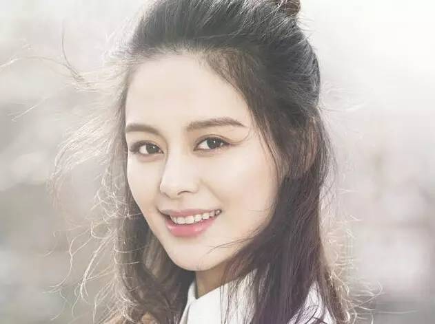 年轻!为什么会有眼皱—五招去眼皱