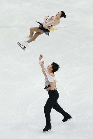 他们是滑冰场上的最佳拍档，携手相伴15年，最终缘尽令人惋惜