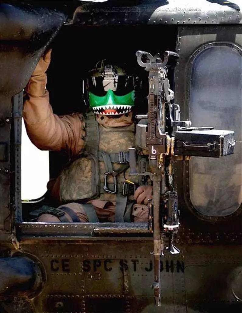 德国超级装甲怪兽,德国超级装甲