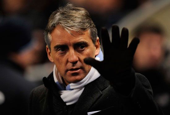 蓝衣白裤，亚平宁的水手：桑普多利亚的人们