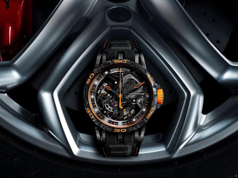 这辆小牛戴上手表后，身价就暴涨到400万，连大牛都自叹不如！