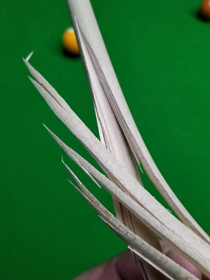 土豪老板踹断顶级9球杆，只为一睹前截构造！制杆师亲解制作工艺