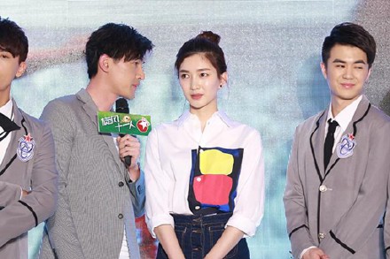 胡歌与江疏影分手后首次同台,胡歌江疏影分手后的第一次合作