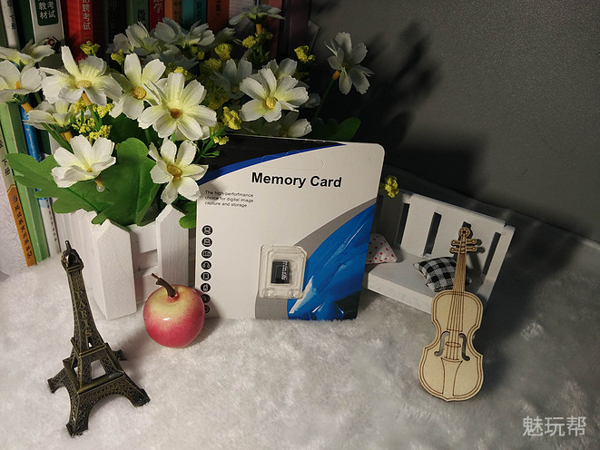 你驾驶,她帮你看风景