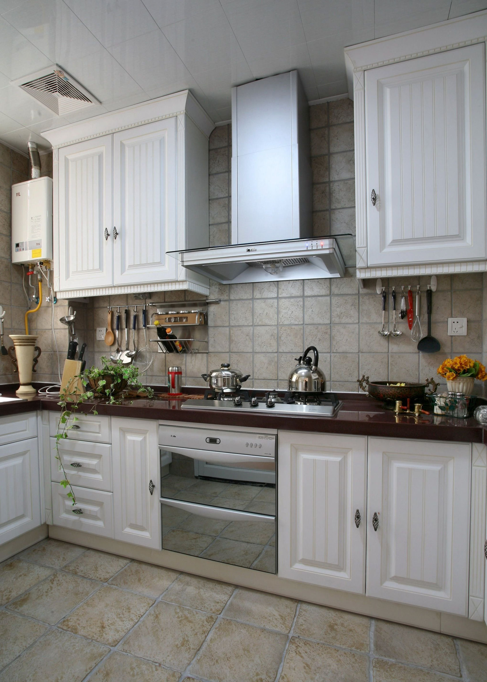 极简橱柜设计注意事项,橱柜怎么设计做饭不累