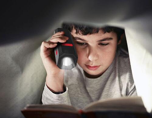 充电宝要轻薄的好吗,充电宝高颜值耐用吗