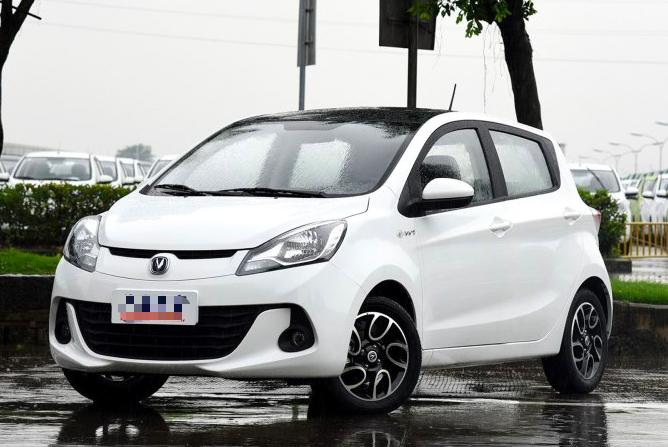 新手女司机买车推荐5万,新手女性车型推荐10万左右