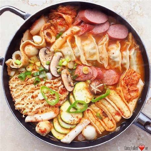 煮泡面好吃的方法,泡面怎么煮更好吃学生版