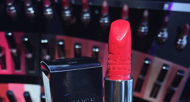 秋冬值得购买的口红,今年冬天最好看的口红颜色品牌