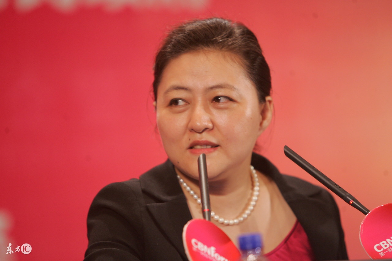 奶茶妹妹和刘强东怎么走到一起的,刘强东是奶茶妹妹的第二选择