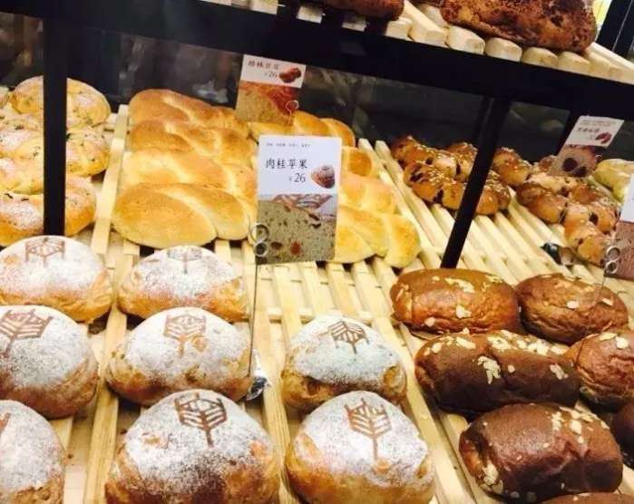 大连经典味道面包店有几个店,正宗大连值得吃的面包