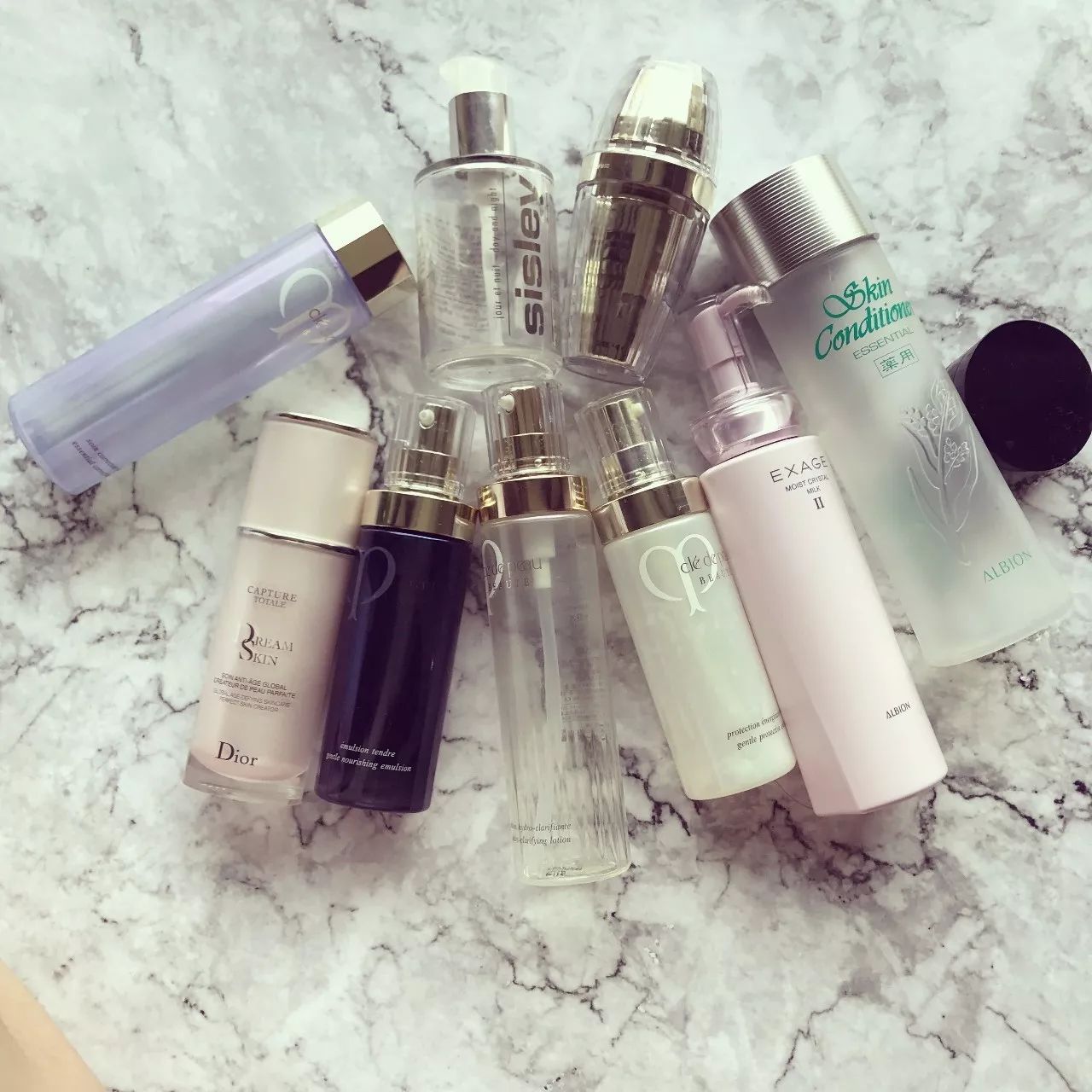 最真实的空瓶记,千呼万唤始出来完整的诗词