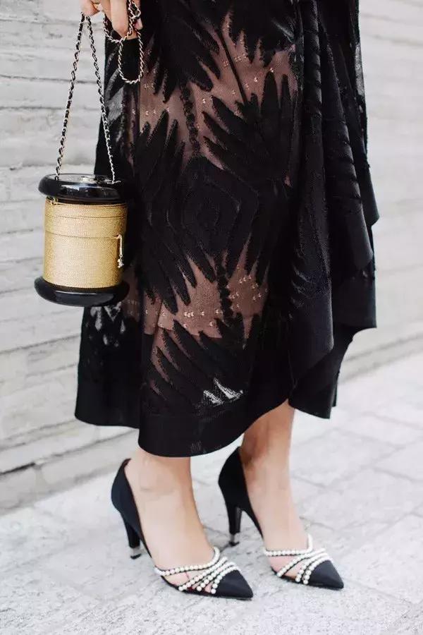 穿上一双“宝石鞋”温柔的走入你的秋天