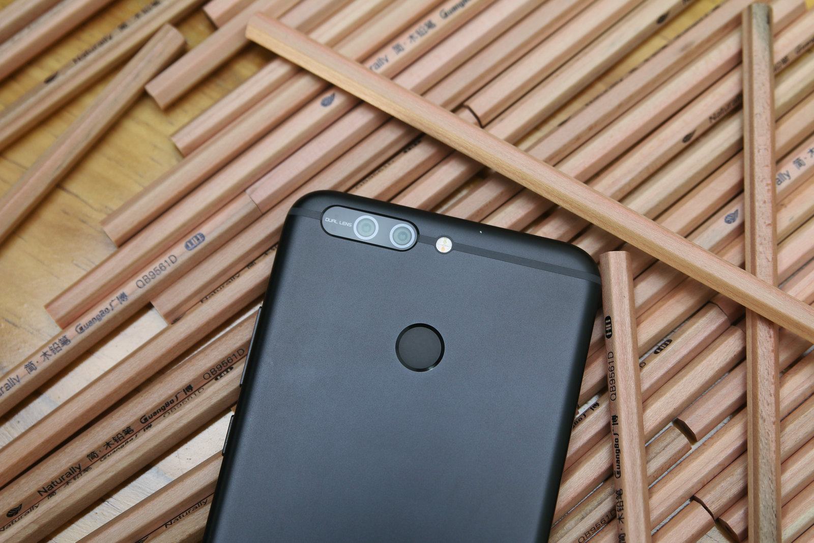 荣耀v9十大优缺点,荣耀v9和荣耀v9的区别