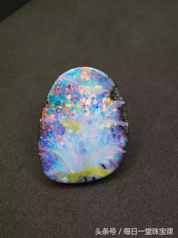 怎么挑选欧泊,白欧泊怎么挑选