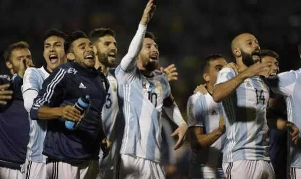 梅西向左,梅西左晃右拨