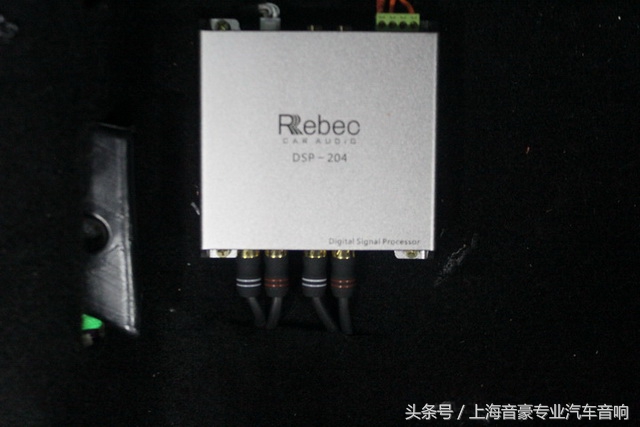 德国帕萨特音响改装,为兴趣而歌