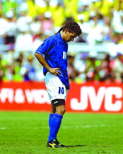 英雄不哭,盘点全球最强的十位足球球星