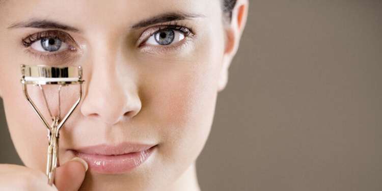 睫毛夹不翘怎么办,睫毛没有睫毛夹怎么夹翘