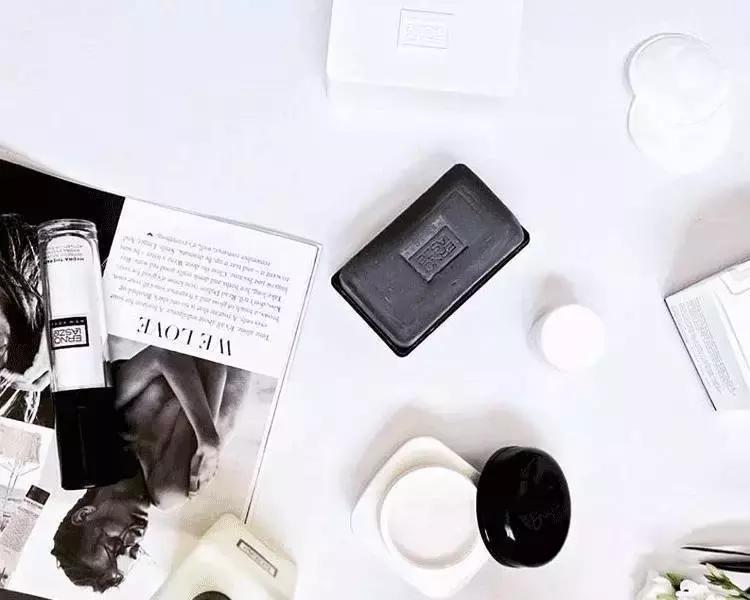 ErnoLaszlo明星护肤产品！赫本最爱，好用到扔掉美颜相机