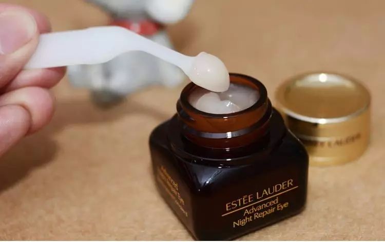 秋冬眼霜功效抗老,适合秋冬用的眼霜