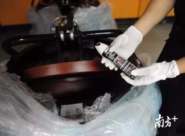 广州地铁淘金站安检,广州地铁安检升级车站