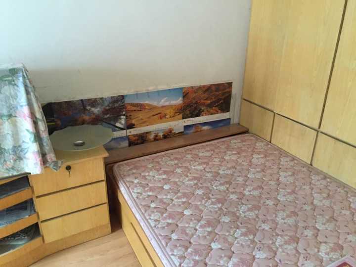 厉害辣我的姐！这是一个关于1000元改变出租屋的苦逼故事！