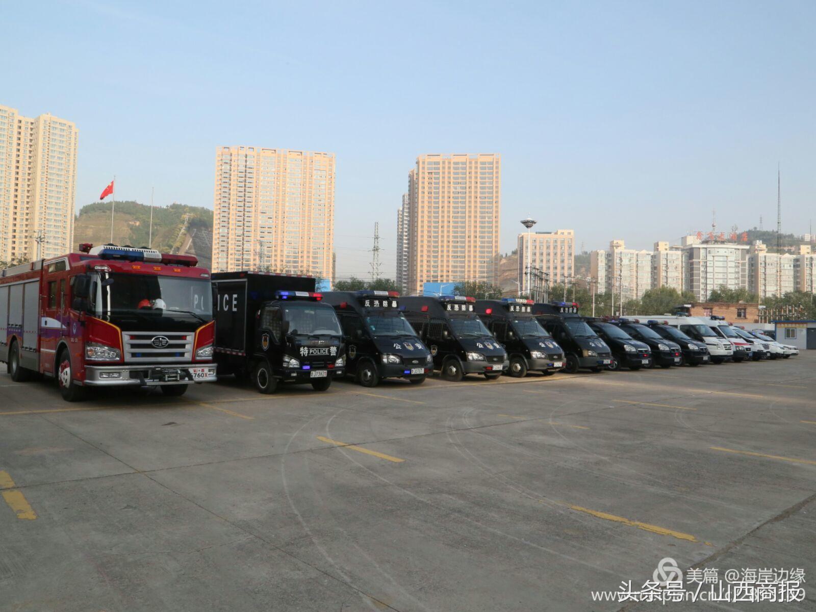 县公安局扎实开展警务实战大练兵,公安十九大忠诚保平安实战演练