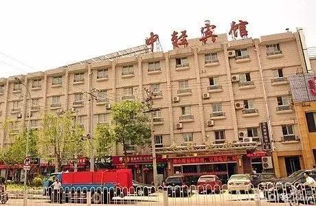 金光闪闪的右安门！