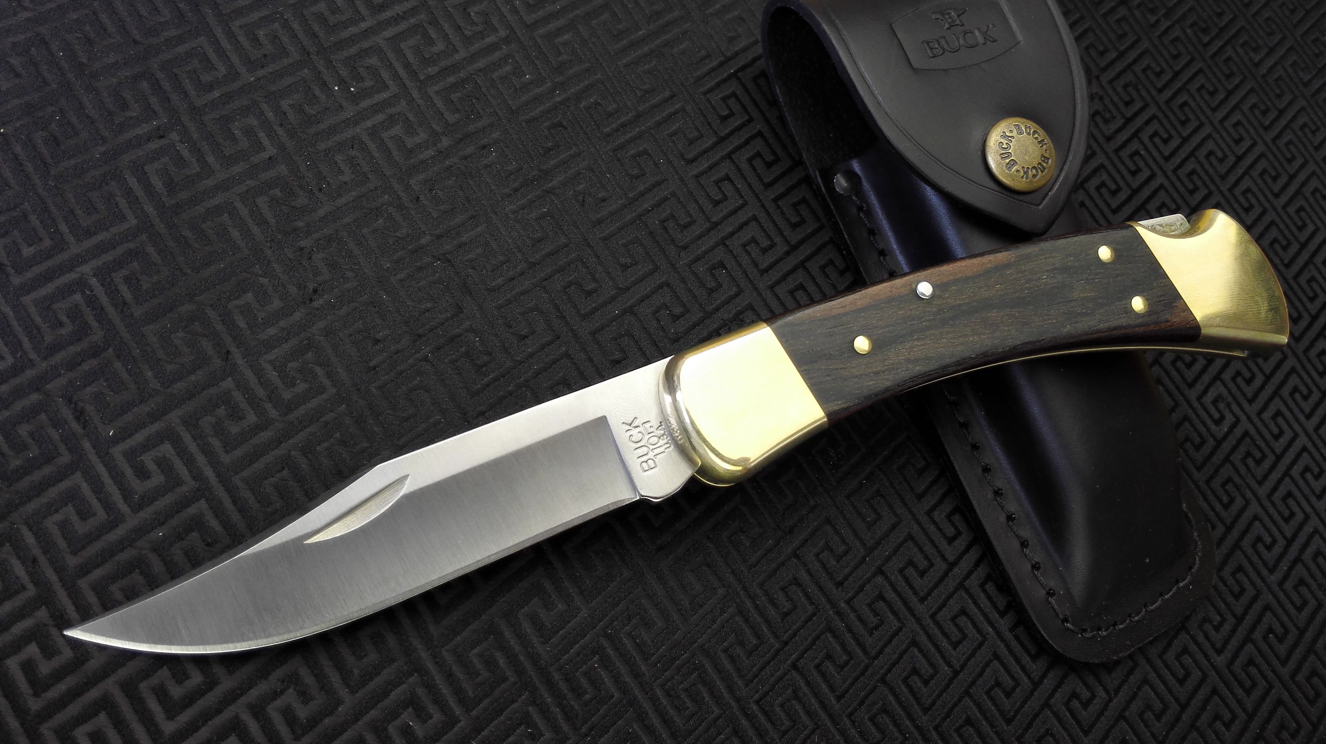 玩刀很厉害的老兵,玩刀三十年