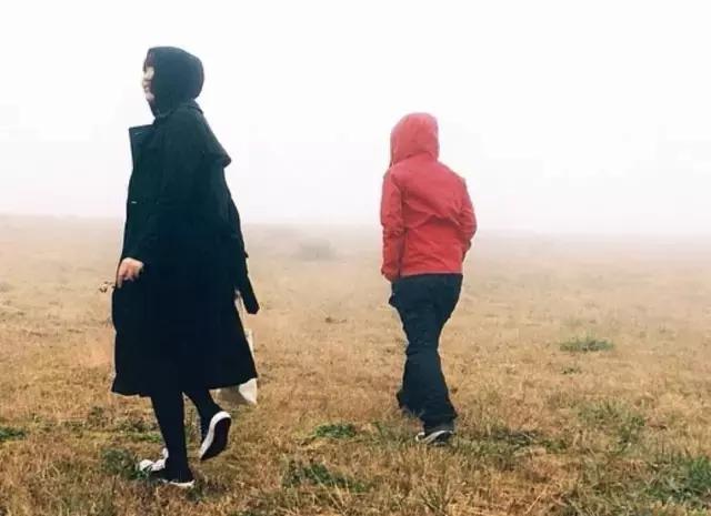 一个人是否爱你看他生气时的态度,一个男人爱你取决于吵架后的态度