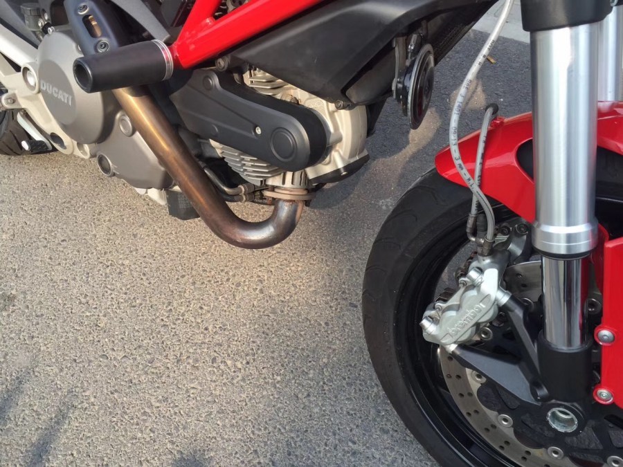 杜卡迪大魔鬼2021款最帅摩托车,杜卡迪monster795百公里加速