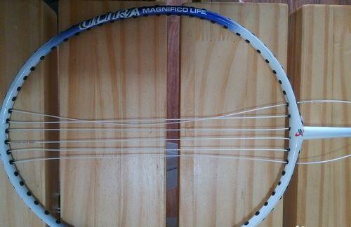 羽毛球穿线如何辨别穿线好坏,羽毛球拍穿线教程全过程