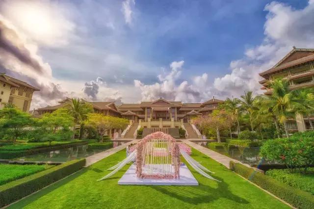 朋友在酒店结婚,在酒店结婚是什么感觉