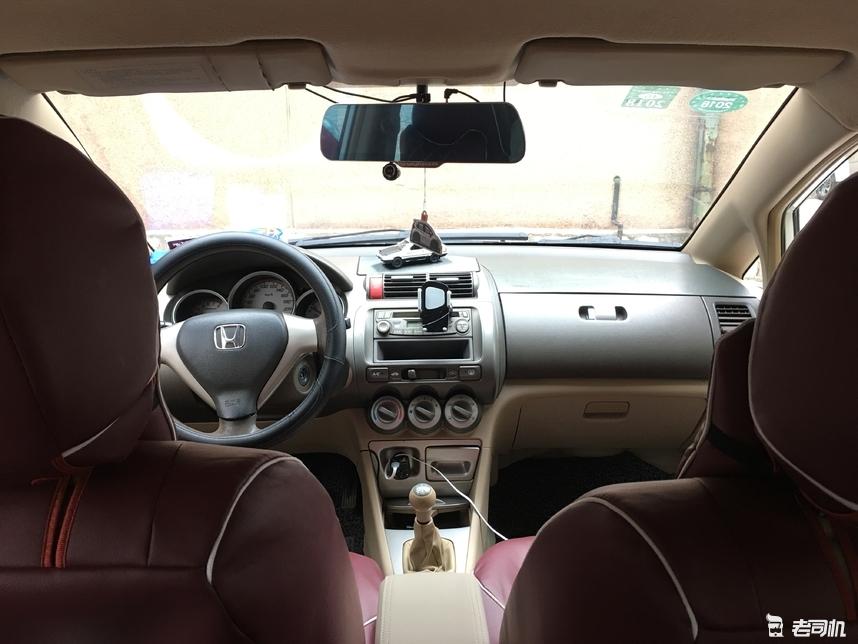 二手嘉年华和二手飞度哪个值得买,07年飞度1.3手动二手值多少钱