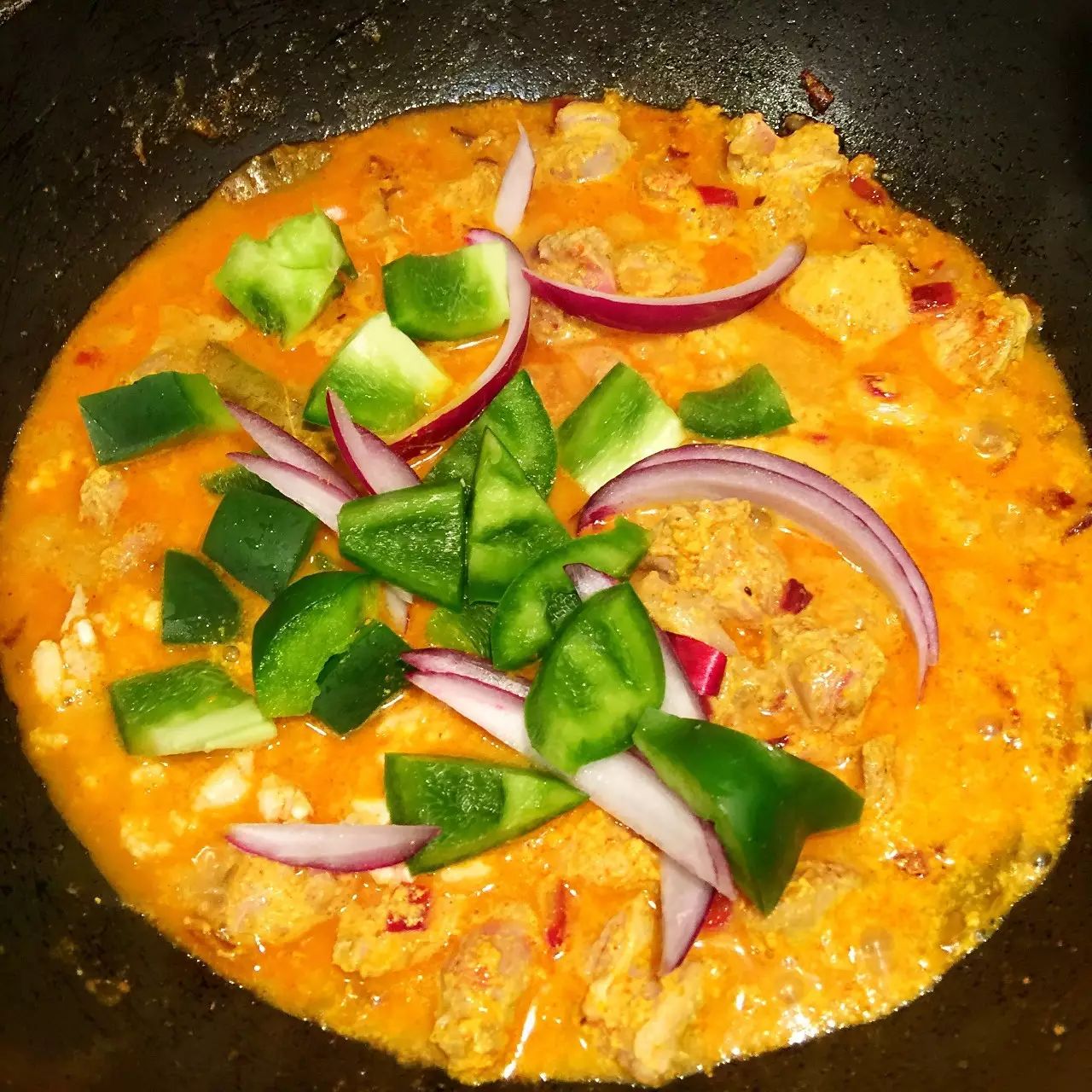 不用咖喱块做咖喱土豆的方法,不用咖喱怎么做咖喱面