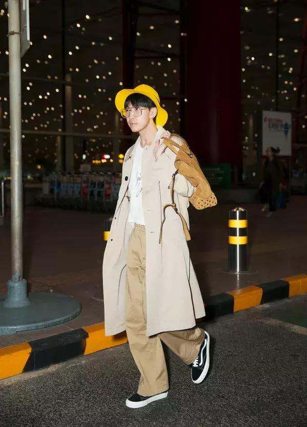 半个娱乐圈的女星都爱他?你绝对想不到他到底有多火!