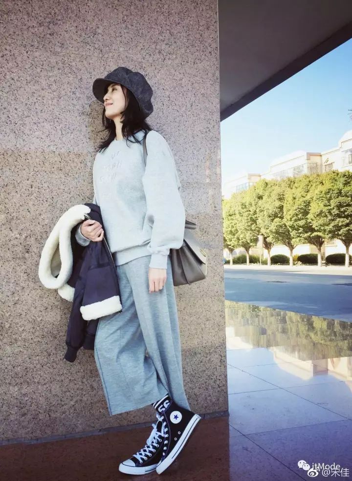 阔腿裤平底鞋,平底鞋阔腿裤搭配图片