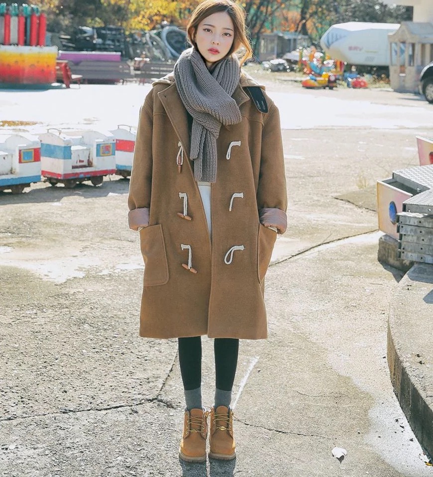 牛角扣大衣怎么搭配减龄,减龄牛角扣羊绒大衣